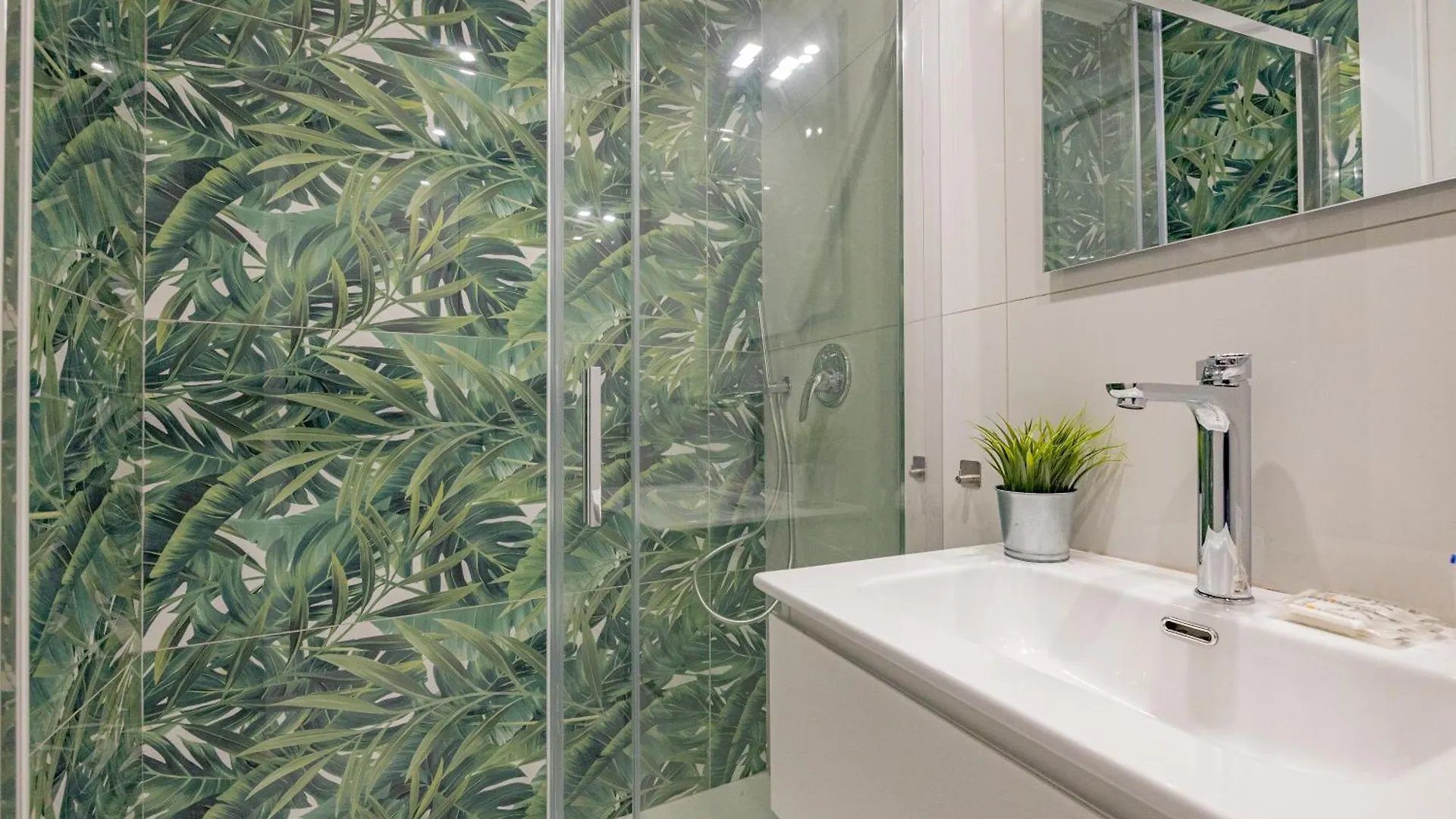 Apartment 1Cli19 -Duomo-Loreto- Central - Boho-Style Milan Italy